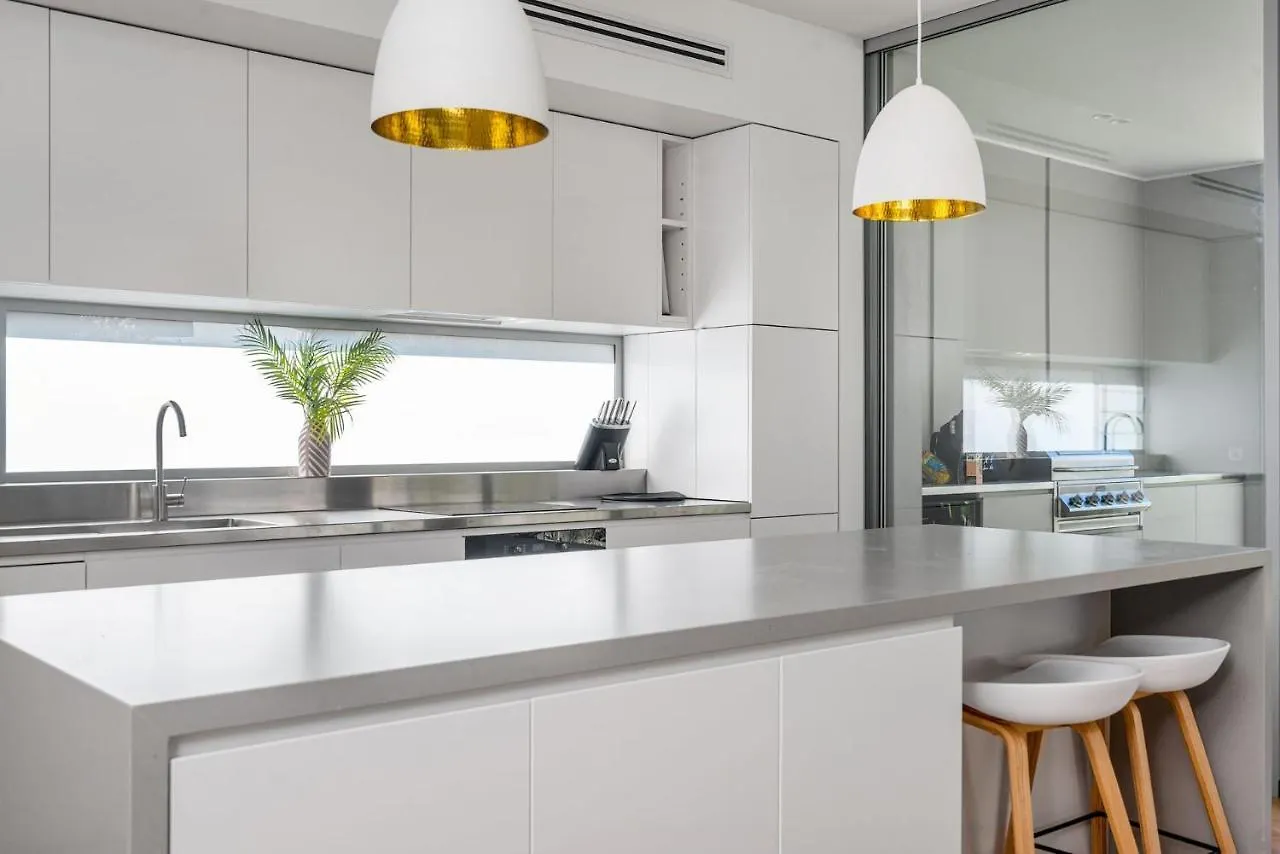 Sanctuary On Browning Villa Byron Bay Holiday home